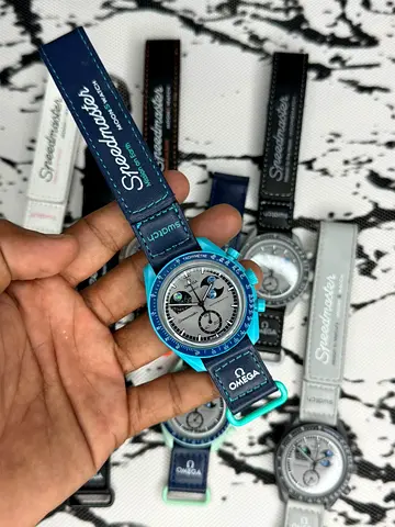 Luxury Omega Speedmaster Collection - Perfect for Watch Enthusiasts!