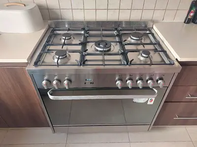 Candy 5 Burners Gas Cooker With Gas Oven  Grill  90x60cm RGG95XLPG