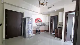 1 bedroom 1 washroom with balcony inside view children park view