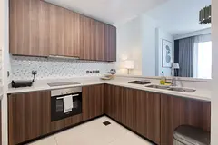 Luxury 2BHK Sea &amp; Palm Views 20th Floor Tram line