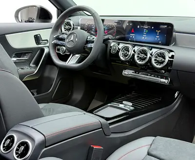 Mercedes-Benz A-Class A 200, миниатюра 12