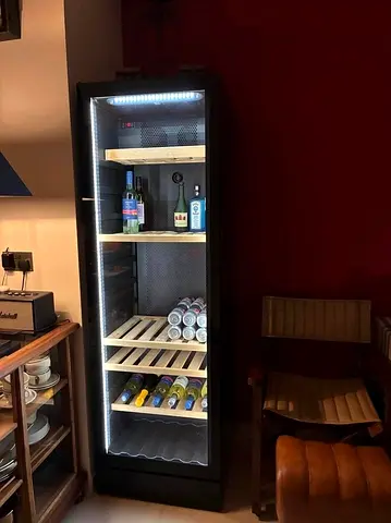 Vestfrost Wine cooler dual Temp 200 Bottles Capacity WFG185