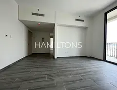 Stylish Apartment | Perfect for Families | Resale