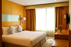 Stunning View I Fully Furnished I Spacious I Metro Access