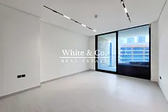 VACANT | LARGE LAYOUT | OPEN VIEW