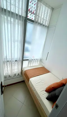 Window partition near Metro available Now