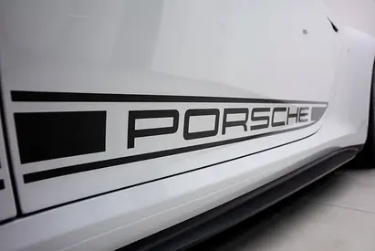 صورة 7 لـ 2025 Porsche 911