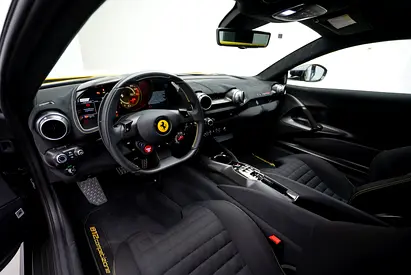 صورة مصغرة 14 لـ 2023 Ferrari 812