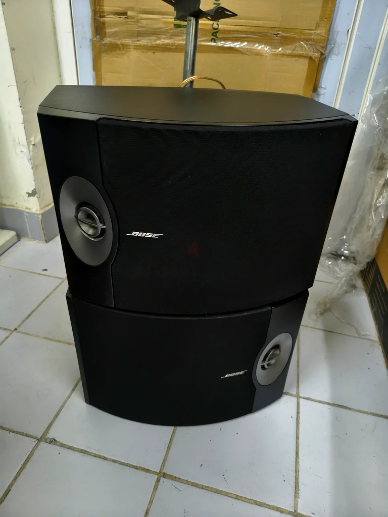 Bose 301 series V stereo speakers with wall bracket dubizzle