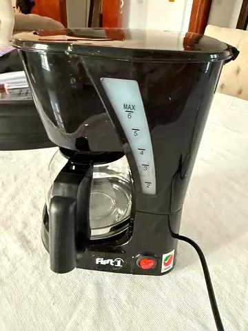 Coffee maker - american