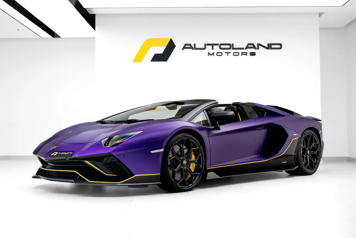 Lamborghini Aventador 2022 — photo 1 of 20