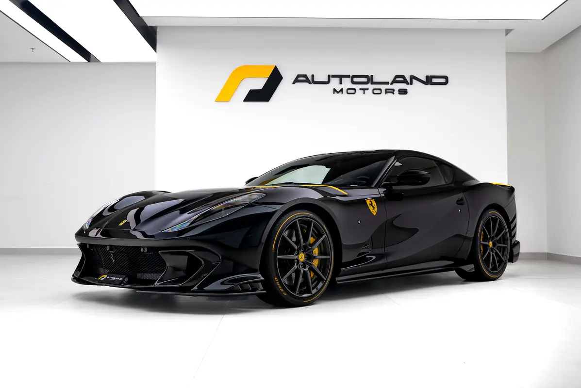 Ferrari 812 2023 — photo 1 of 20