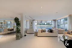 Fully Renovated + Extended - VOT - Skyline View