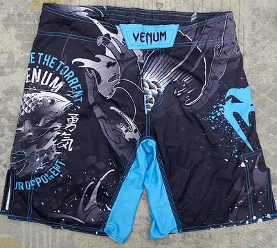 Venum Men’s Shorts – Brand New  شورت بوكس رجالي براند اصلي