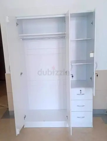 Brand New 3door wardrobe available made in Thailand good quality