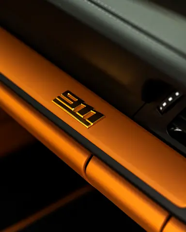 2024 Porsche 911 — миниатюра 15