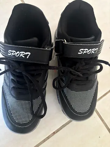 Roller Skater Shoes for Kids Size 34