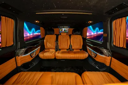 NEW ARRIVAL 2026 MODEL LUXURY MERCEDES GCC V300 with ADDITIONAL REAR AC-2 YEARS WARRANTY BY VLINE