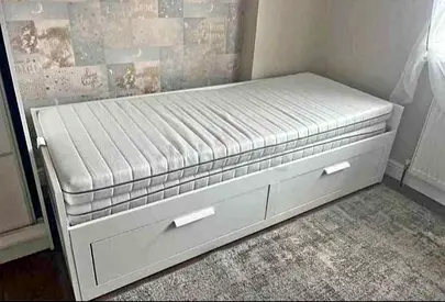 ‎Ikea brimness Day bed frame with 2 big storage drawers underneath and with 2 Ikea mattresses is av