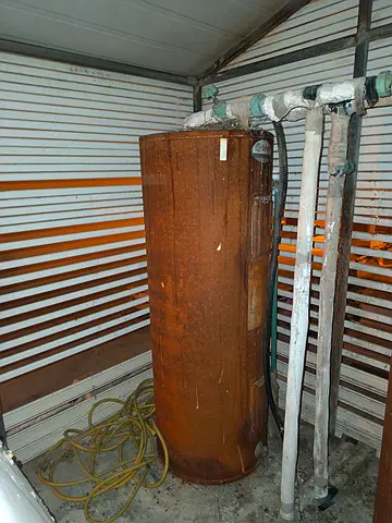 Plumbing, sanitary, hot water systems maintanace