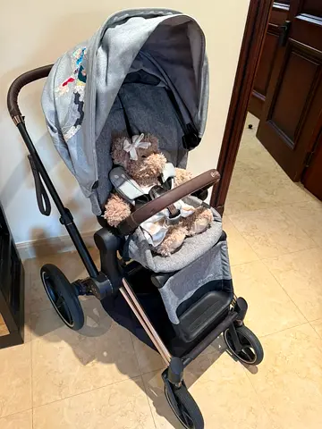 Cybex Rose Gold Koi limited edition - like new