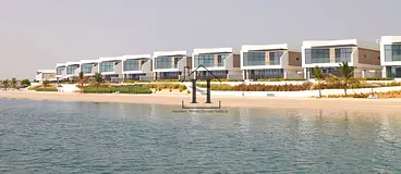 Beachfront Villa | 4 BR + Guest &amp; Maid's Room | Clubhouse Access &amp; Luxury Lifestyle