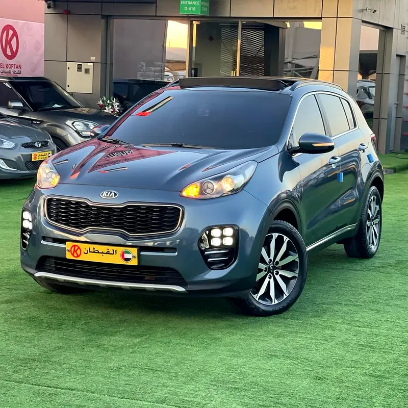 Kia Sportage 2018 — photo 1 of 19