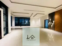 Brand New/Swimming Pool/Luxurious Villa