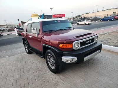FJ 2009 GCC FULL OPTION VERY CLEAN IN SIDE AND OUT SIDE 100%