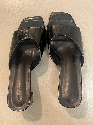 Black Crocodile Leather Women Sandals / Heels