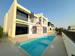 Brand new 5 bedroom villa with pool