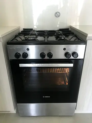 Bosch HGA120B51M | Freestanding Gas Cooker 60Cm Stainless Steel | FREE DELEVIRY | INSTALLATION