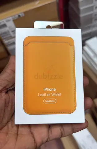 iPhone Leather Wallet with MagSafe Golden Brown