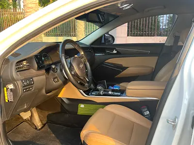 2020 KIA CADENZA 照片 9