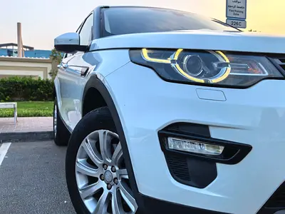 Sport edition  4WD Amazing clean LAND ROVER DISCOVERY SPORT 2015 ..GCC..PERFECT CONDITION