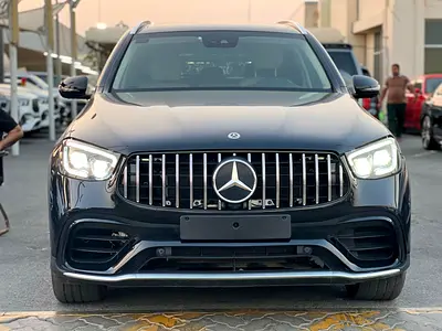 Mercedes benz GLC300 Model 2022