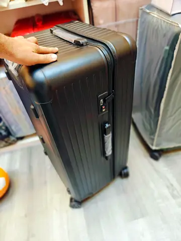 Luggage rimowa 83 cm