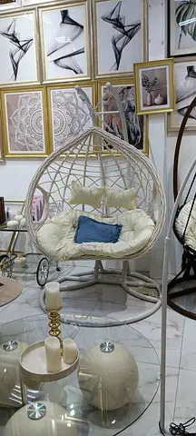 Stylish Hanging Egg Chair for Relaxation
