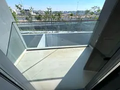 Brand new luxurious spacious latest interior prime location corner villa