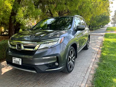 Pilot 2021 Elite trim with panorama + Roof TV