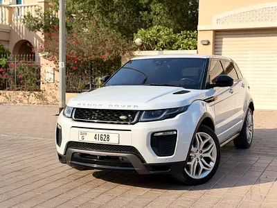 Range Rover Evouge R Dynamic White 2016 Low Mileage In Excellent Condition