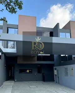 DISTRESS DEAL | LUXURY VILLA | FULLY FURNISHED | PRIME LOCATION.