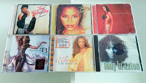 6 Toni Braxton Music CD’s