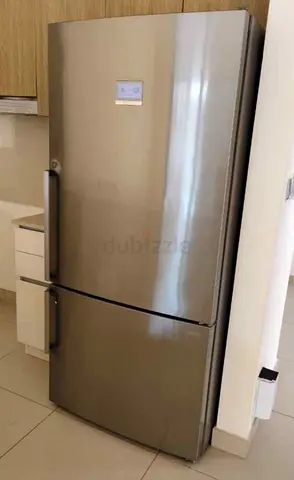Bosch series 8 bottom freezer