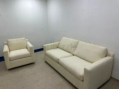 Like new condition cratebarrel 2+1 seater sofa