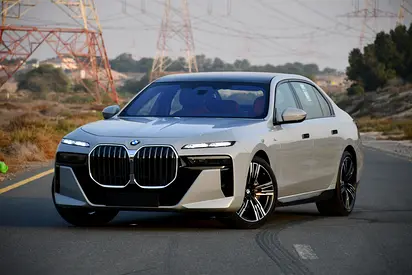 BMW 735i M KIT 2026 | UNDER WARRANTY 2 YAERS KM 600 ONLE