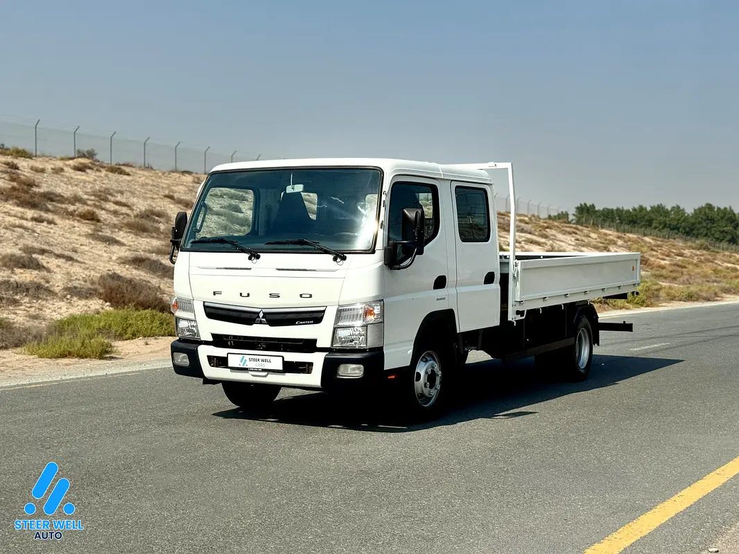 Mitsubishi Canter 2024 — photo 1 of 19