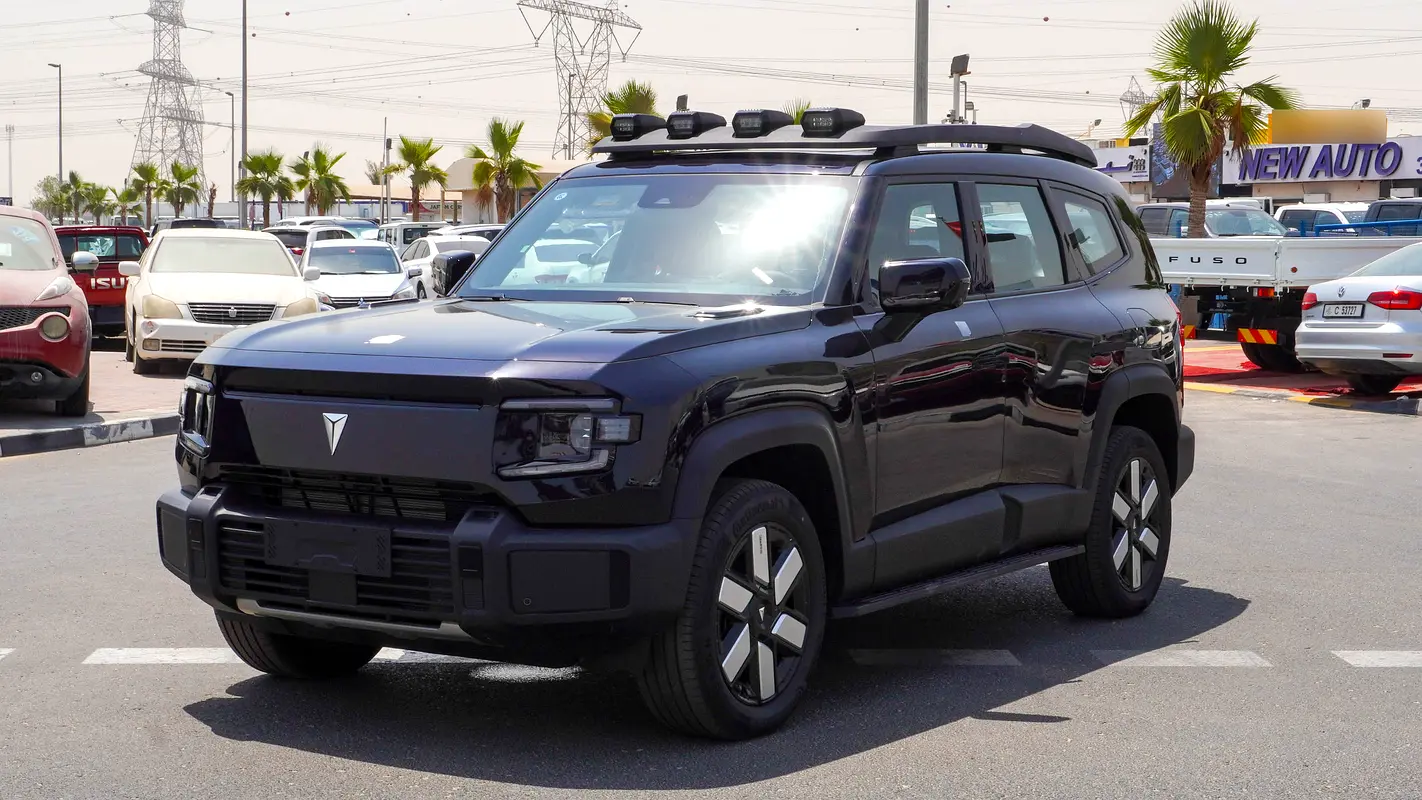 Changan Deepal G318 2024 — photo 1 of 20