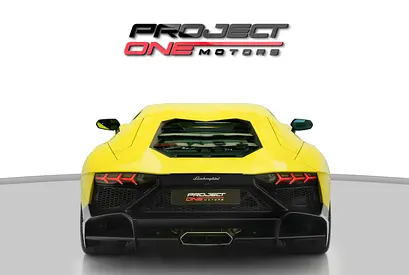 صورة 5 لـ 2014 Lamborghini AVENTADOR