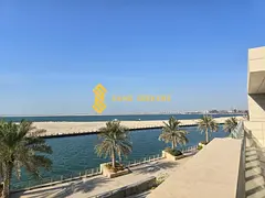 Stunning Sea View ! Spacious Layout ! Ready To Move